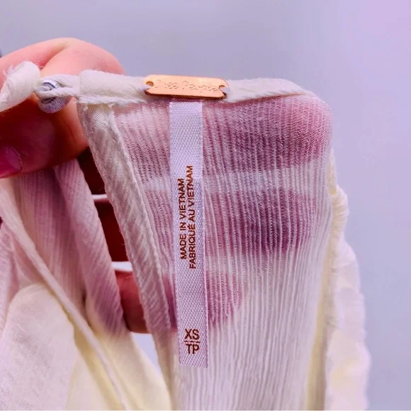 Free People Deep V Aurora Top Womens Size XS - Picture 6 of 9